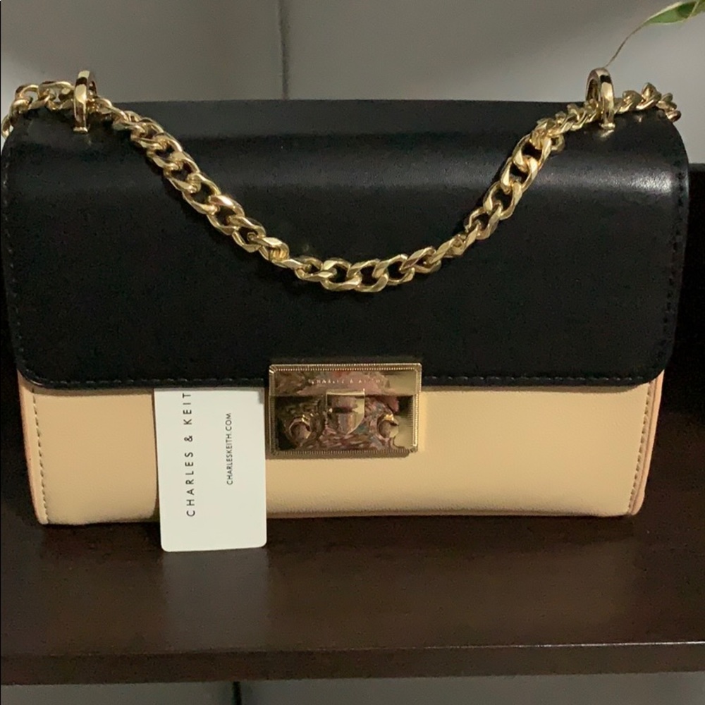 NWT Black and Cream Crossbody Bag